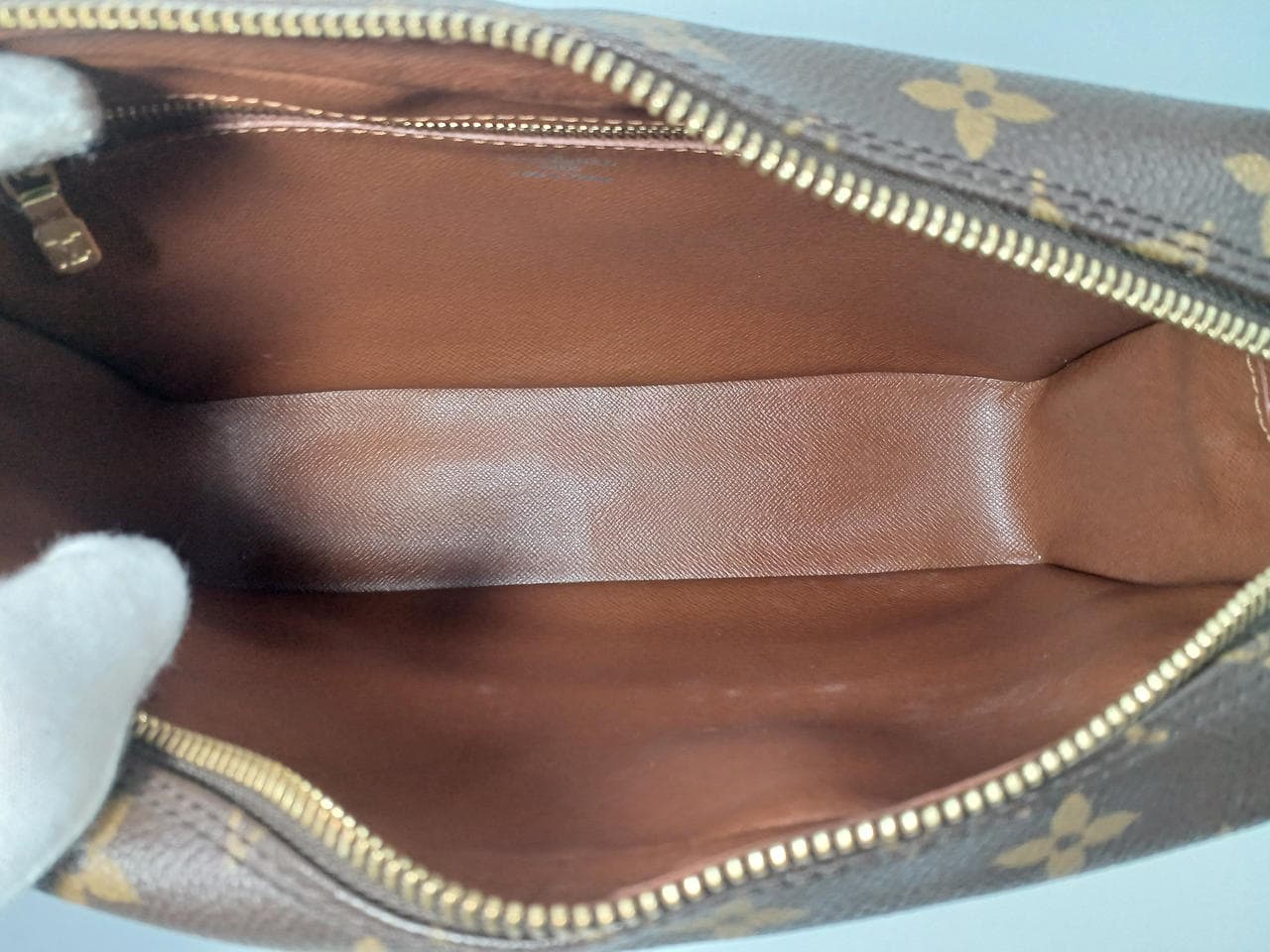 Monogram Trocadero 27 M51274 11