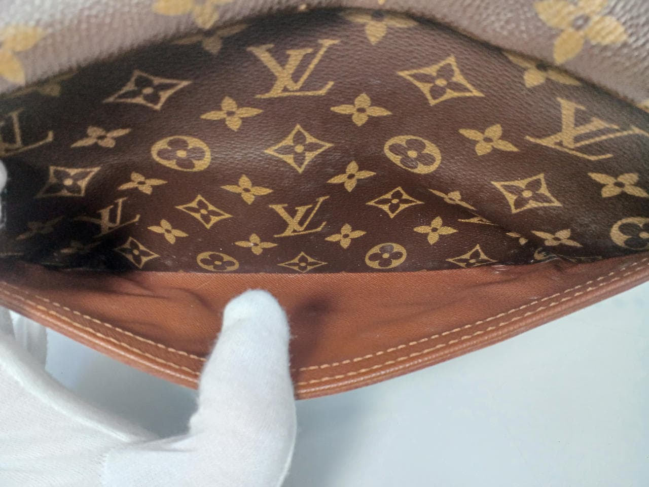 Monogram Trocadero 27 M51274 14