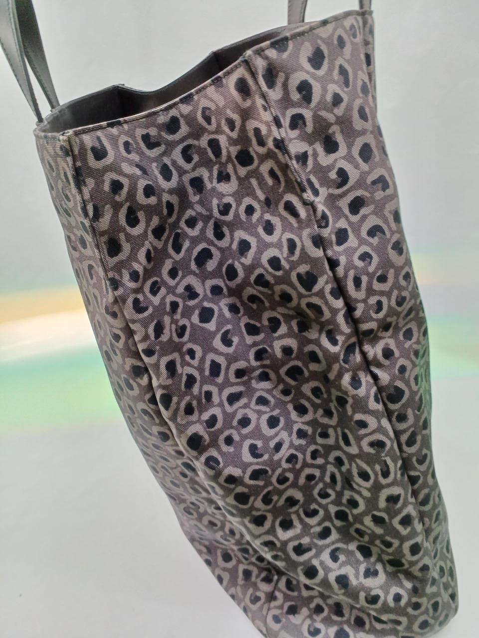 Gucci Bicolor Monotone Tote Bag 341739 6