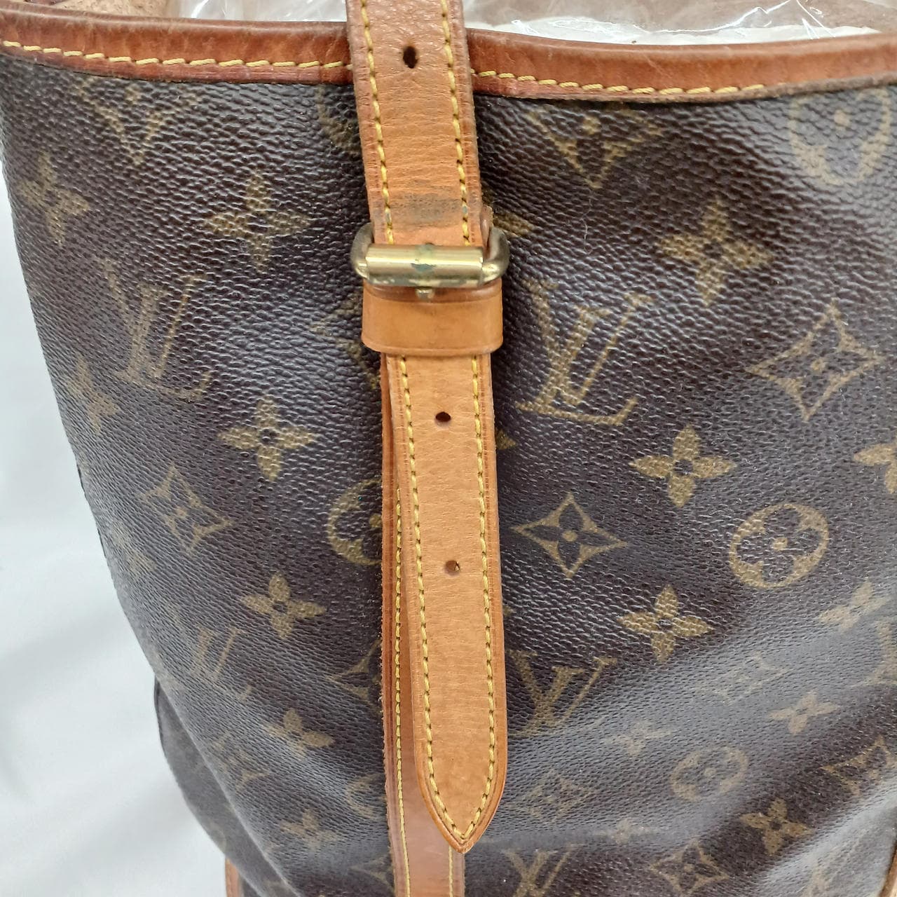 Handbag M42236 Bucket GM 5