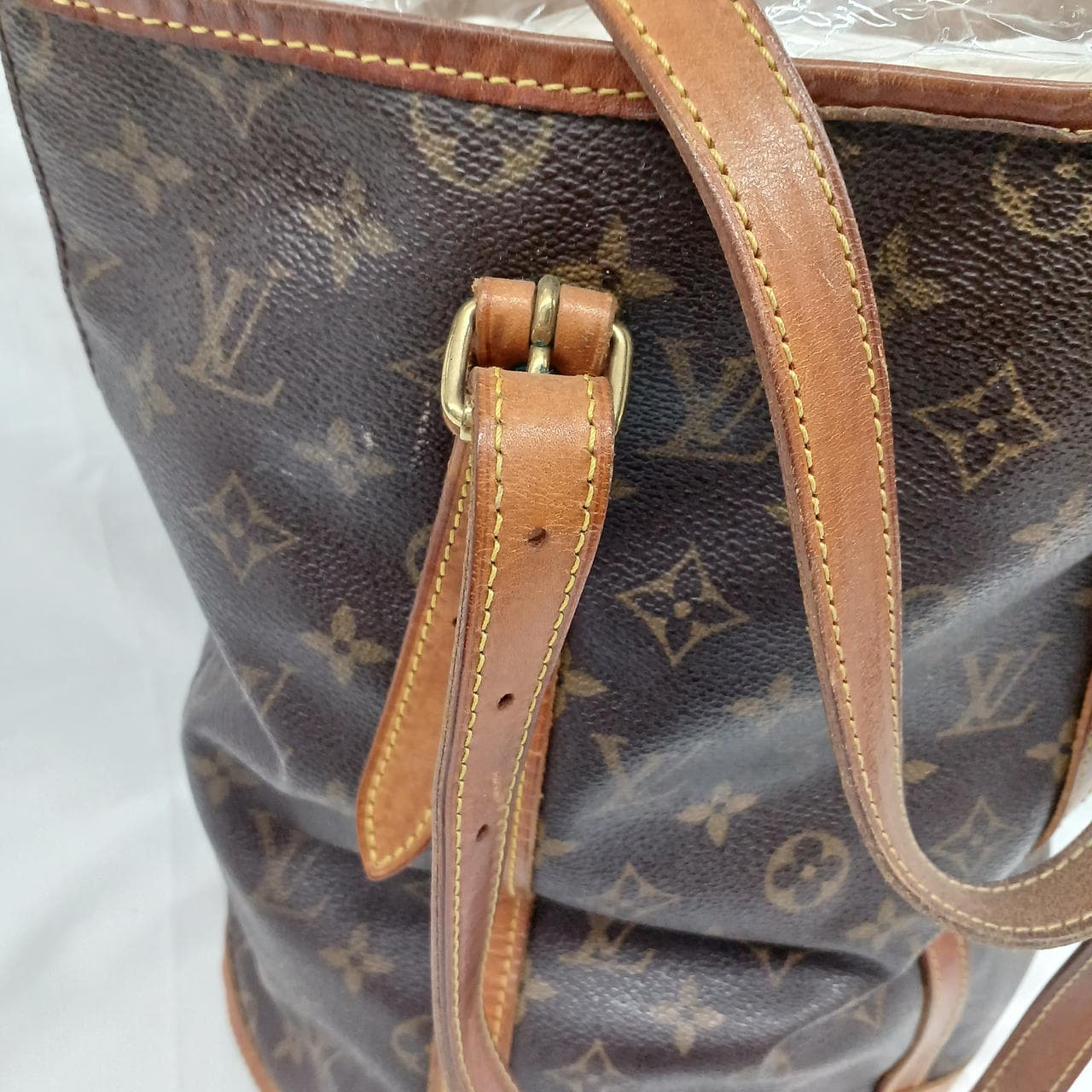 Handbag M42236 Bucket GM 8