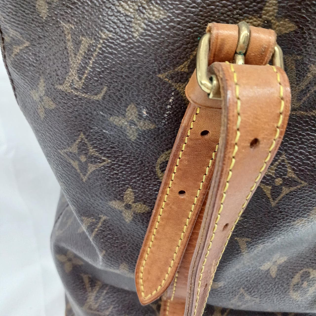 Handbag M42236 Bucket GM 9