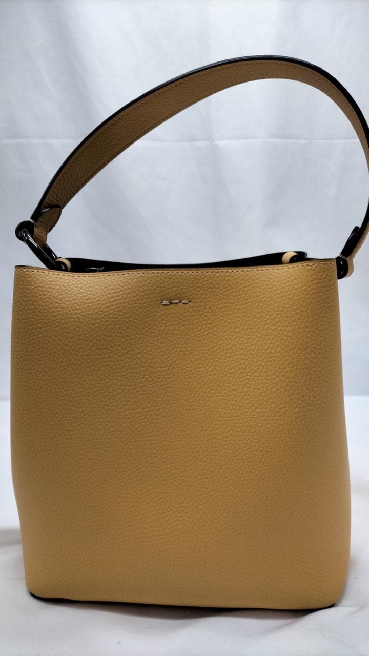 Shoulder bag B2081 2