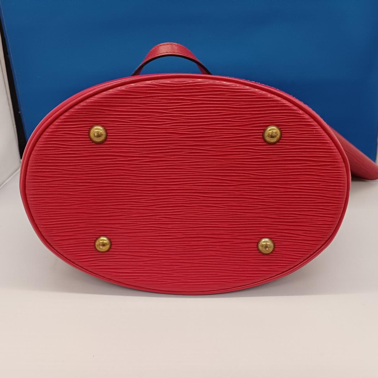 Petit Bucket M5899E 8