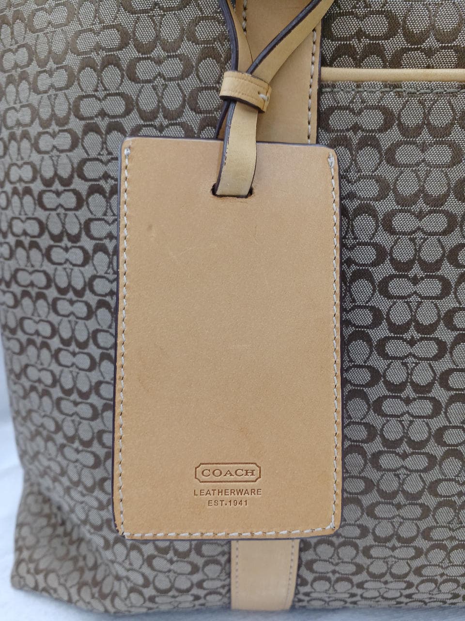 Mini Signature Tote Bag F77012 4