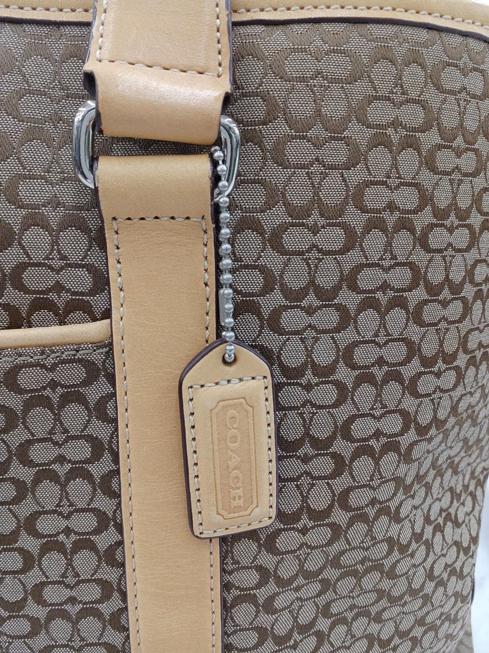 Mini Signature Tote Bag F77012 5