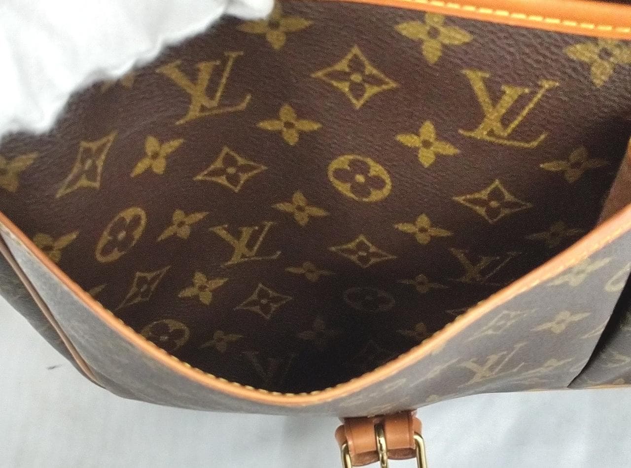 Gipeciere GM Shoulder Bag M42249 6