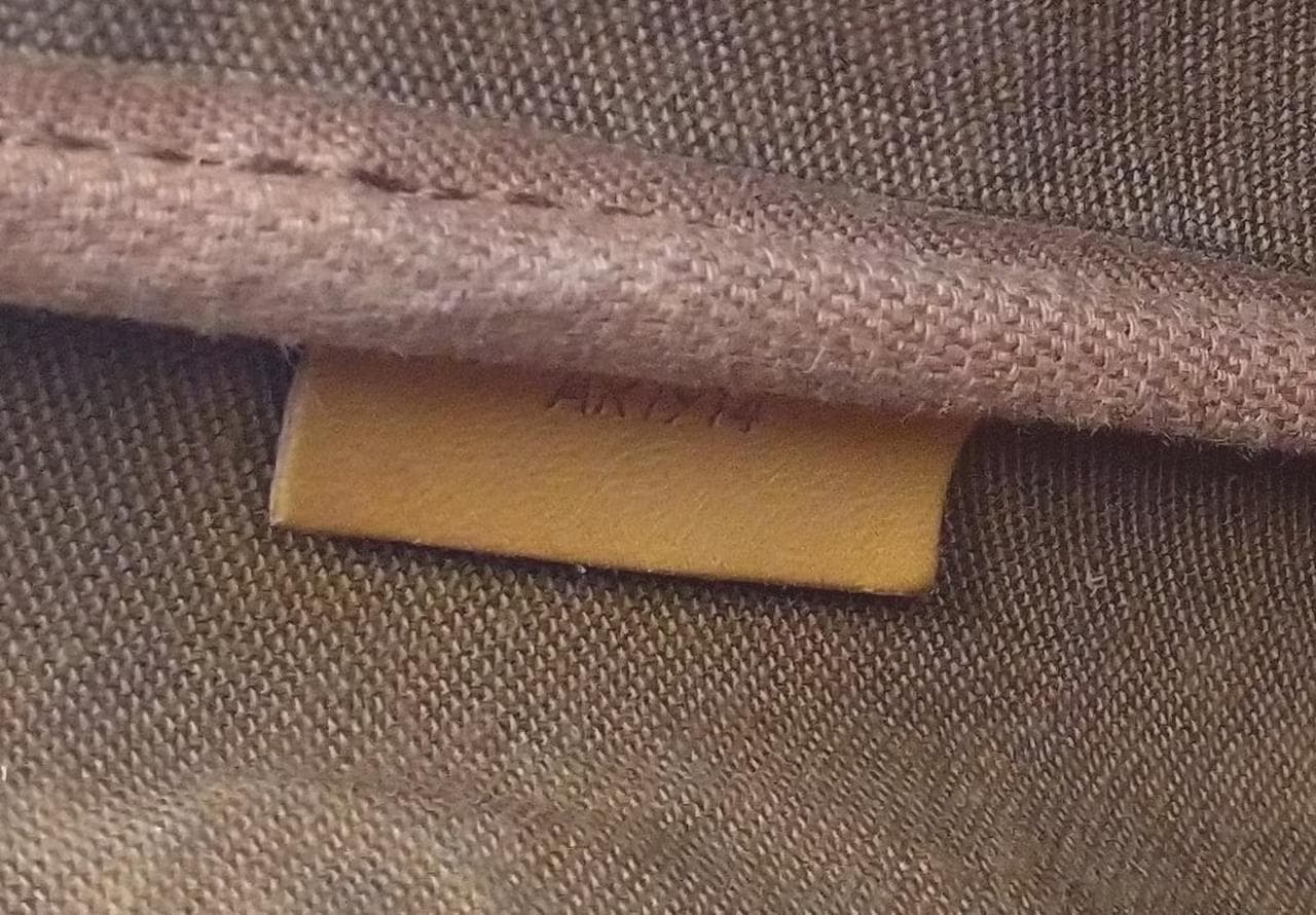 Gipeciere GM Shoulder Bag M42249 10