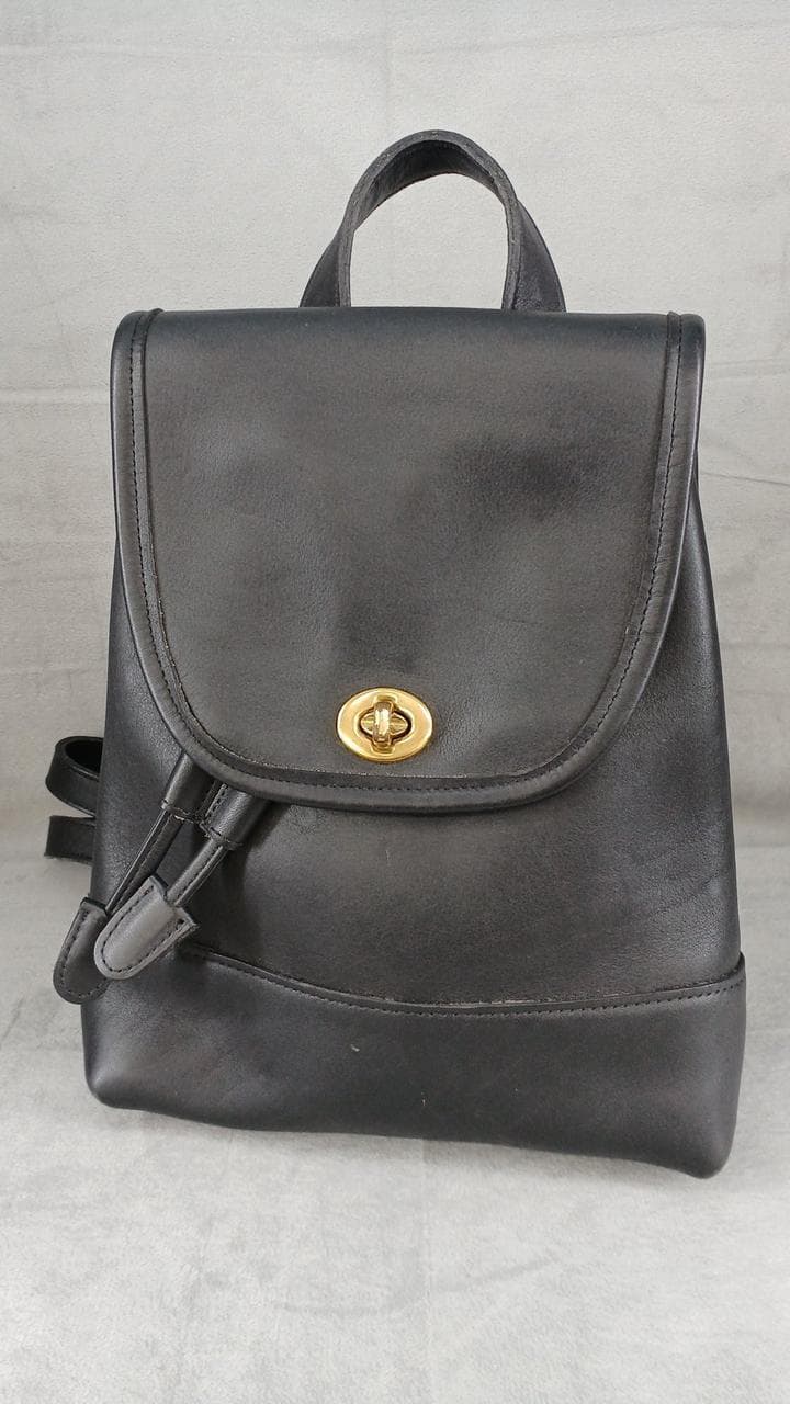 Leather backpack H5C-9960