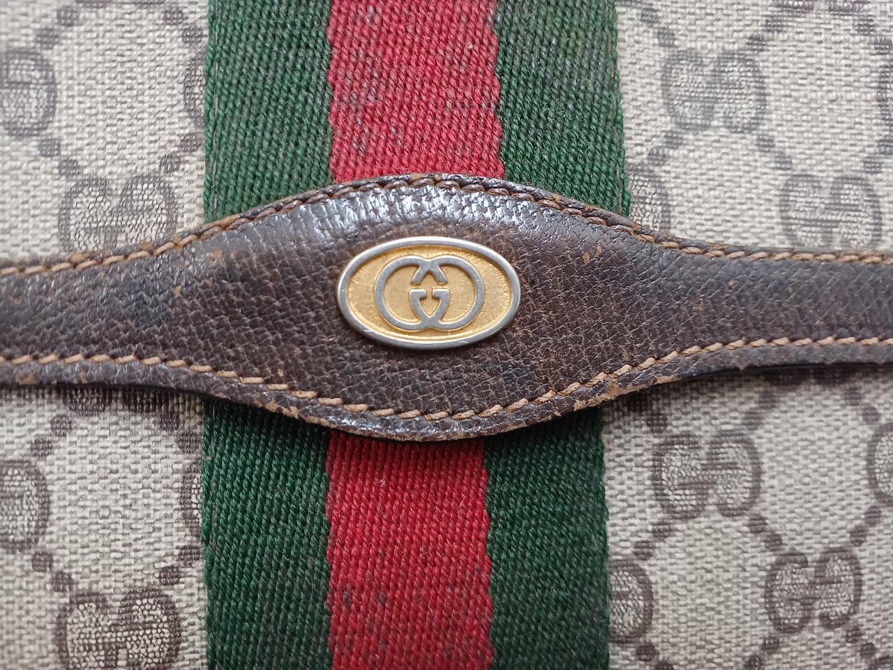 Shelley Line Clutch Bag 67 014 3087 3