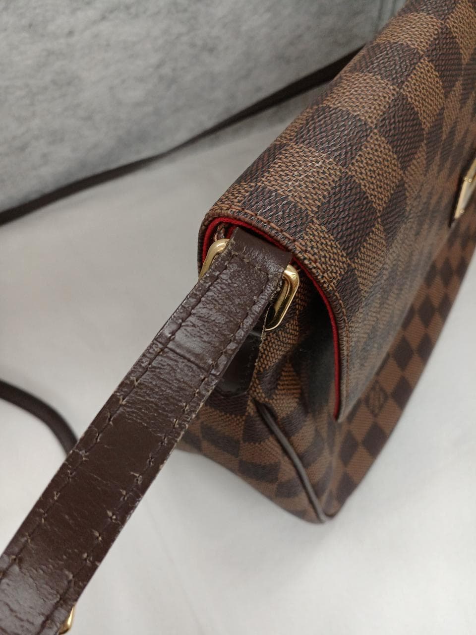 Buzzs Roseberry N41178 10