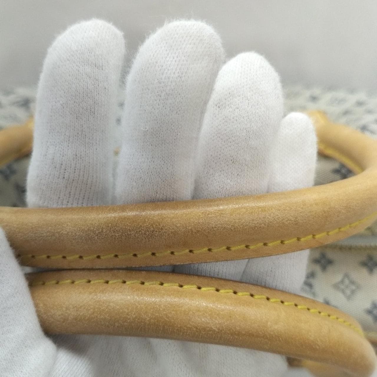 Minimalist Handbag M92003 12