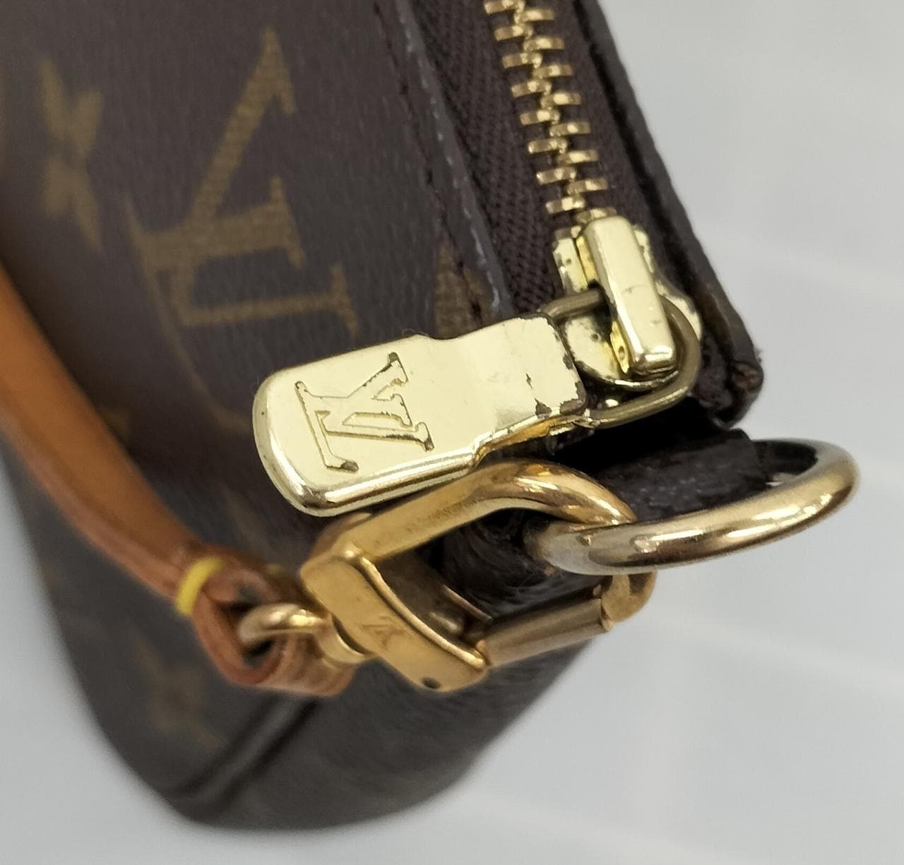 Pochette Accessoires M5980 6