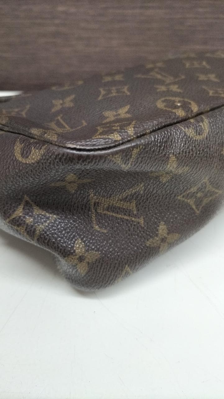 Truth Toilet M47522 5