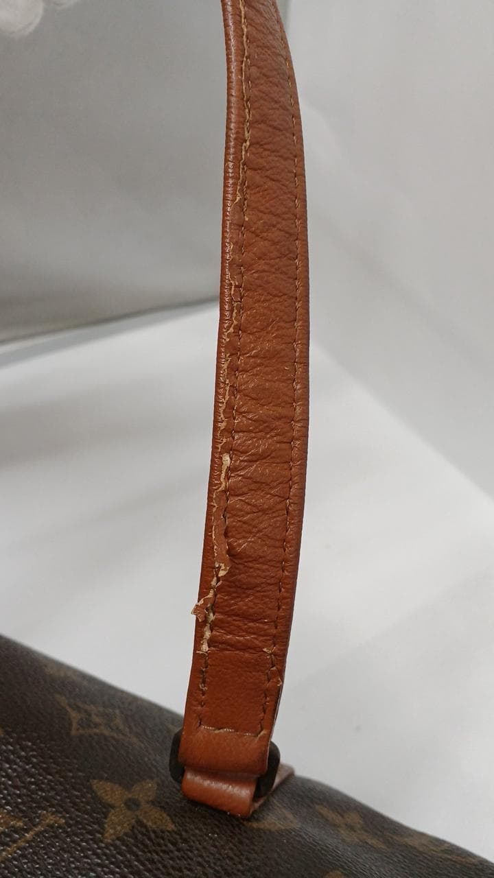 Papillon Old Model M51385 11