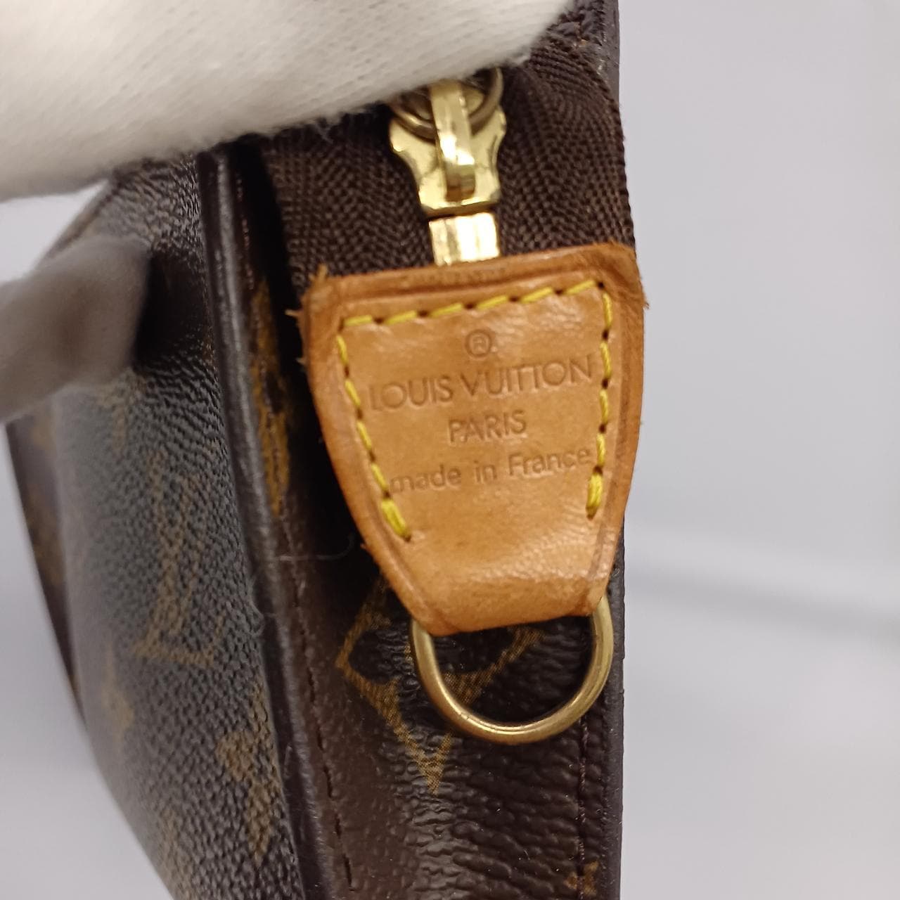 Pouch 3