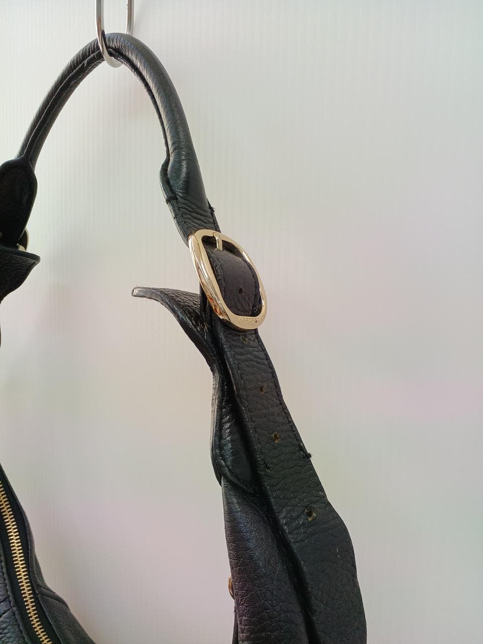 Leather one-shoulder bag BLK 6