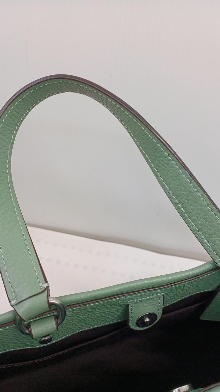 Dempsey Carryall with Patch C2004 10