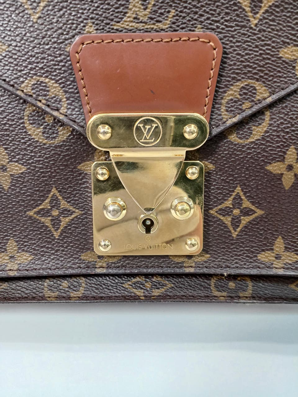 Monogram Montsouris 28 M51185 9