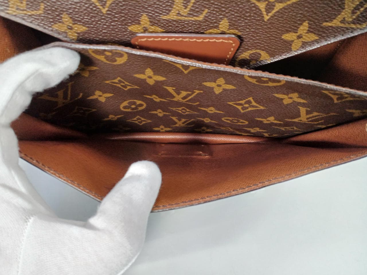 Monogram Montsouris 28 M51185 18