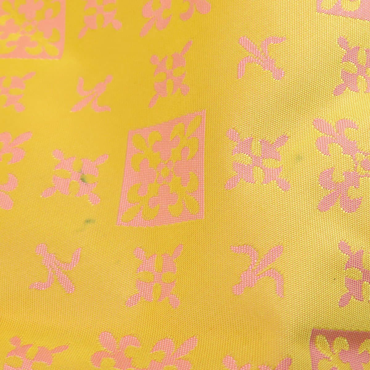 Russet Lily Emblem Handbag Nylon Material Ladies [Used] [russet] 8