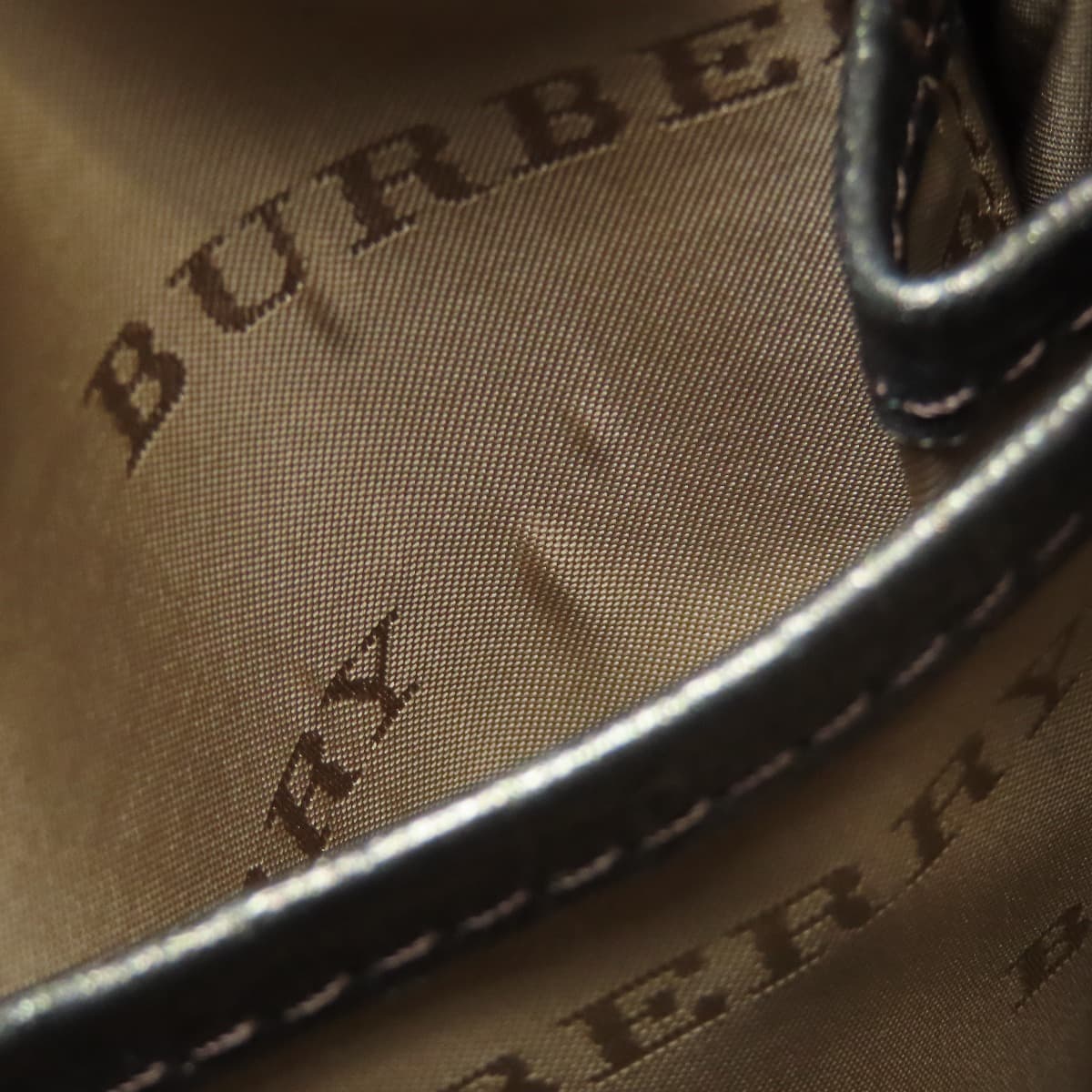 Burberry Logo Shoulder Bag Nylon Material Ladies [Used] [BURBERRY] 6