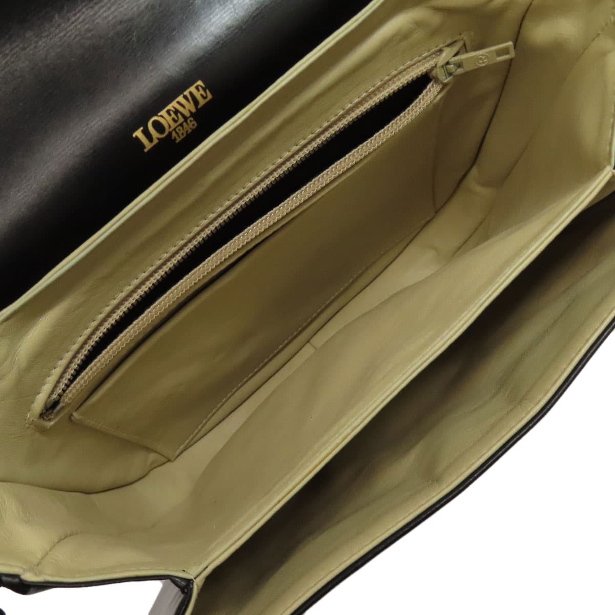 Loewe Anagram Shoulder Bag Calf Leather Ladies [Used] [LOEWE] 5