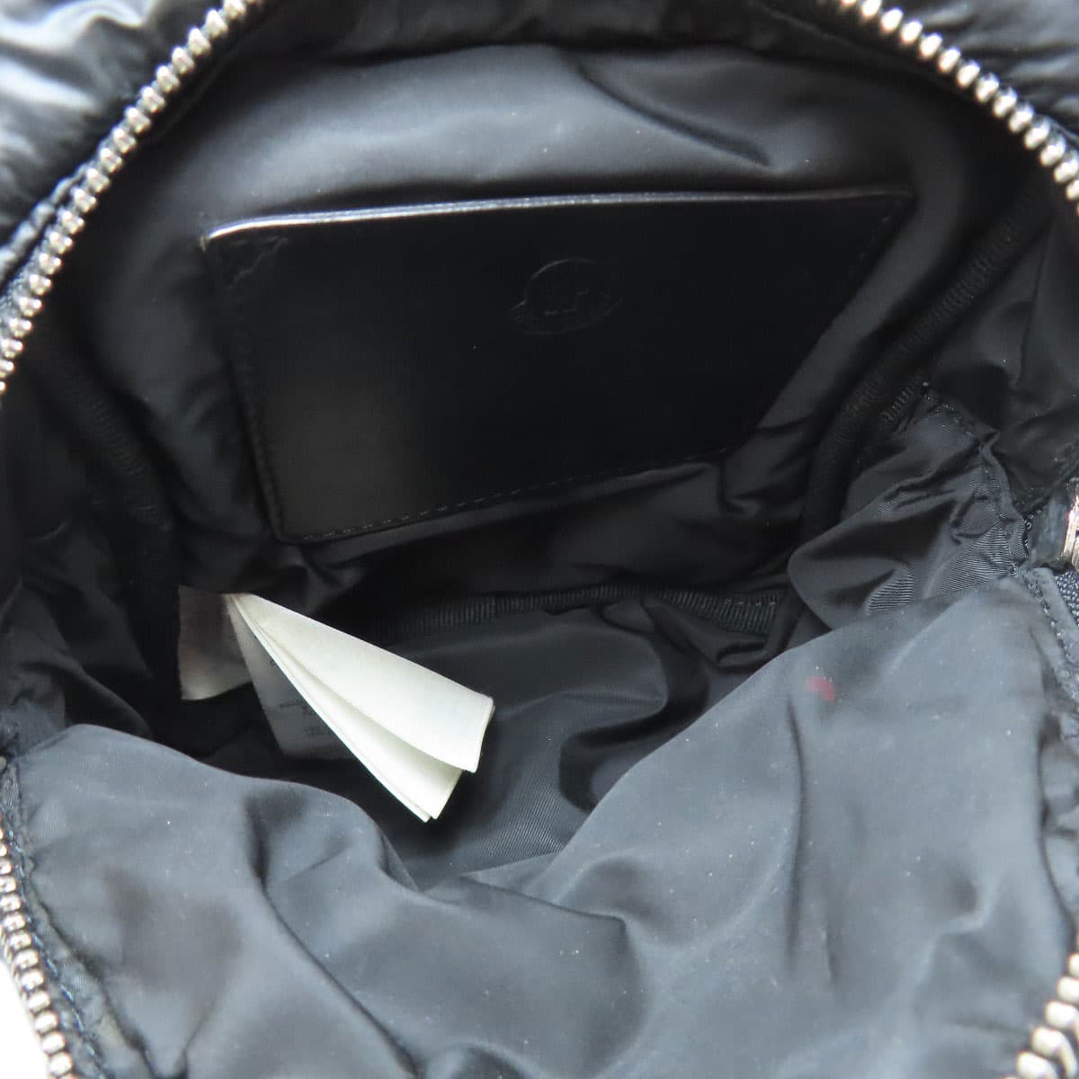 Moncler logo shoulder bag made of nylon material for women [Used] [MONCLER] 5