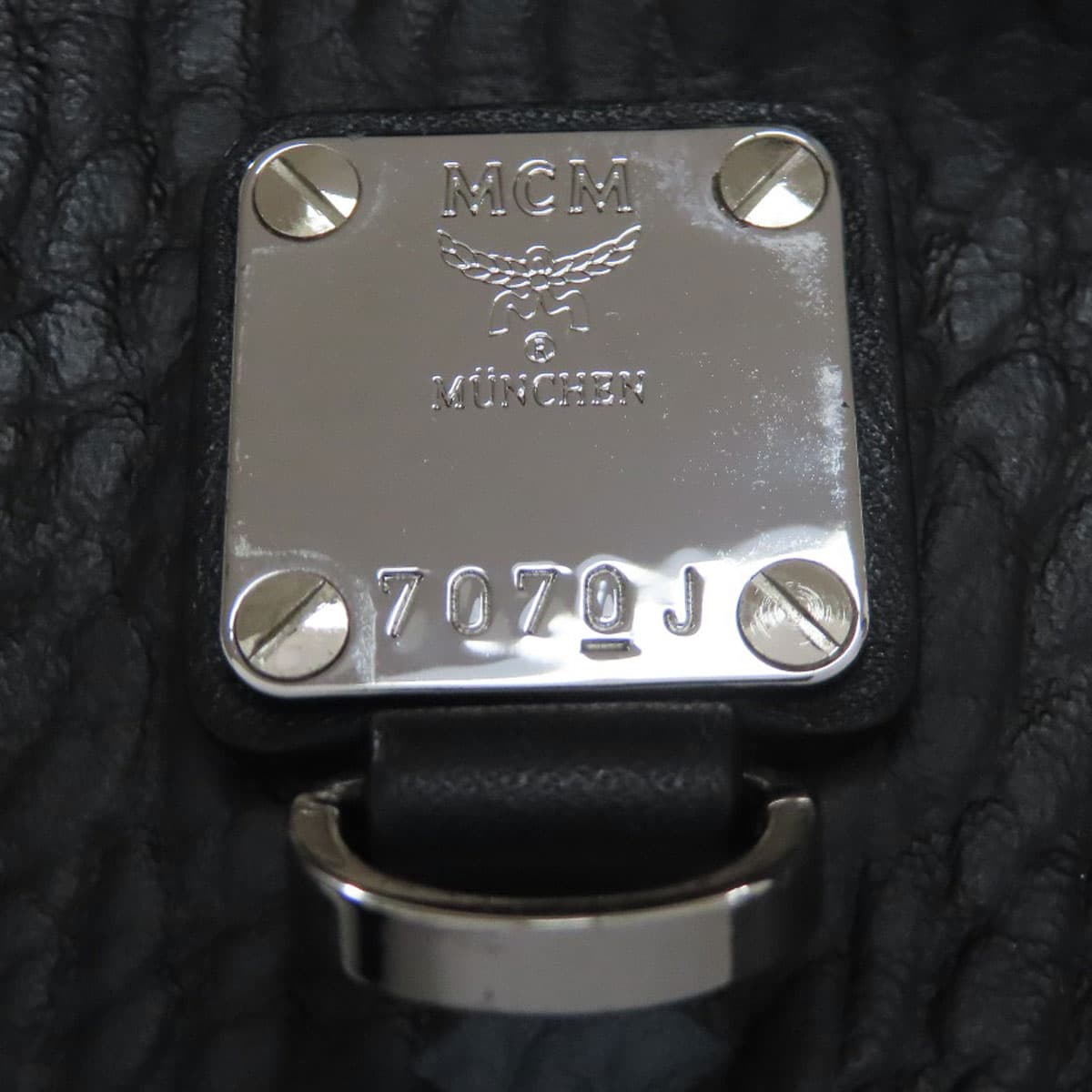 MCM Logo Body Bag PVC for Women [Used] [MCM] 8