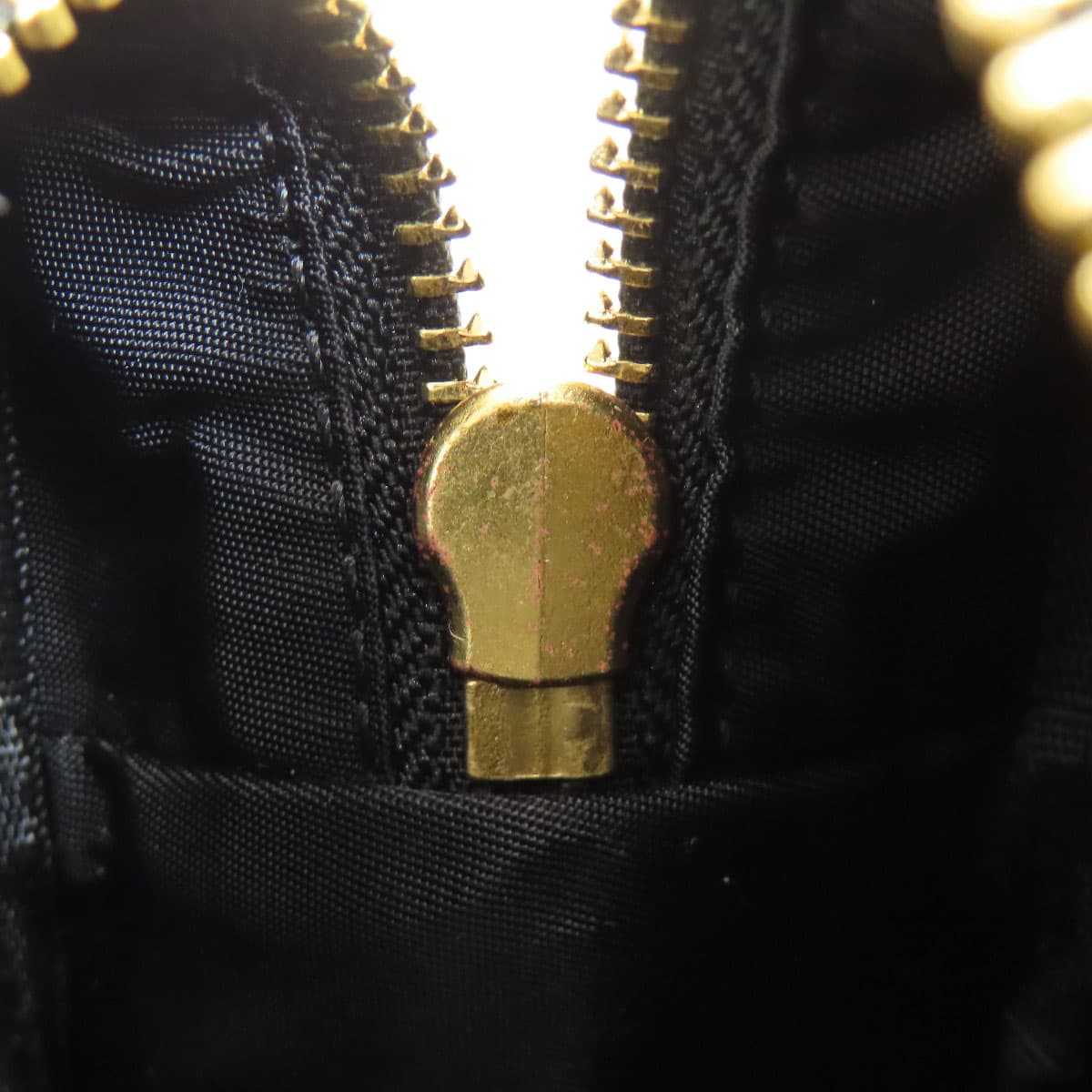 Tory Burch logo cosmetic pouch enamel ladies [Used] [Tory Burch] 6