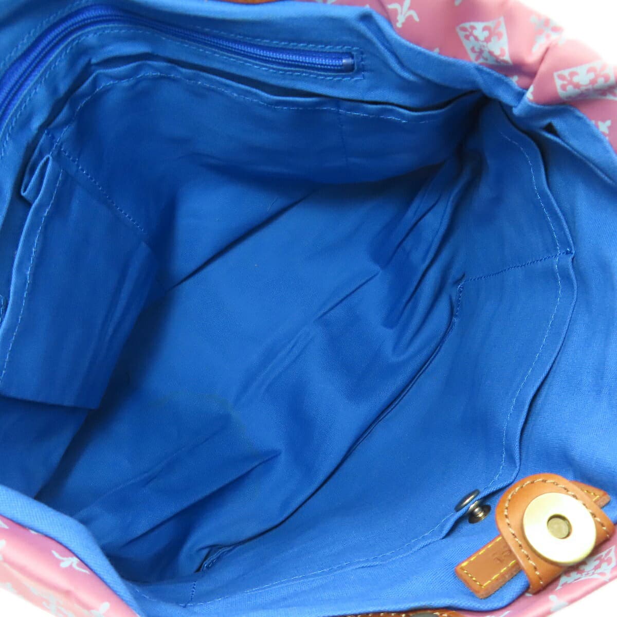 Russet Lily Emblem Handbag Nylon Material Ladies [Used] [russet] 5