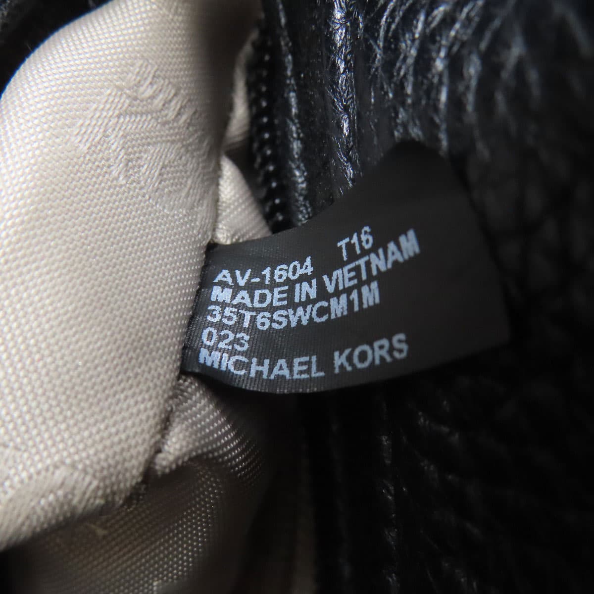 Michael Michael Kors Tassel Shoulder Bag Leather for Women [Used] [MICHAEL MICHAEL KORS] 7