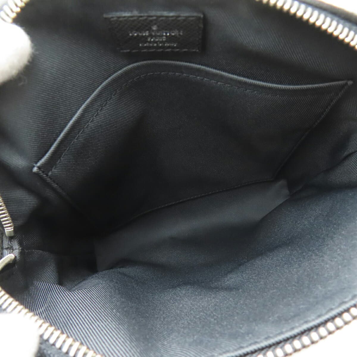 Louis Vuitton M30238 Grigori Messenger PM Shoulder Bag Taiga Leather Ladies [Used] [LOUIS VUITTON] M30238 5