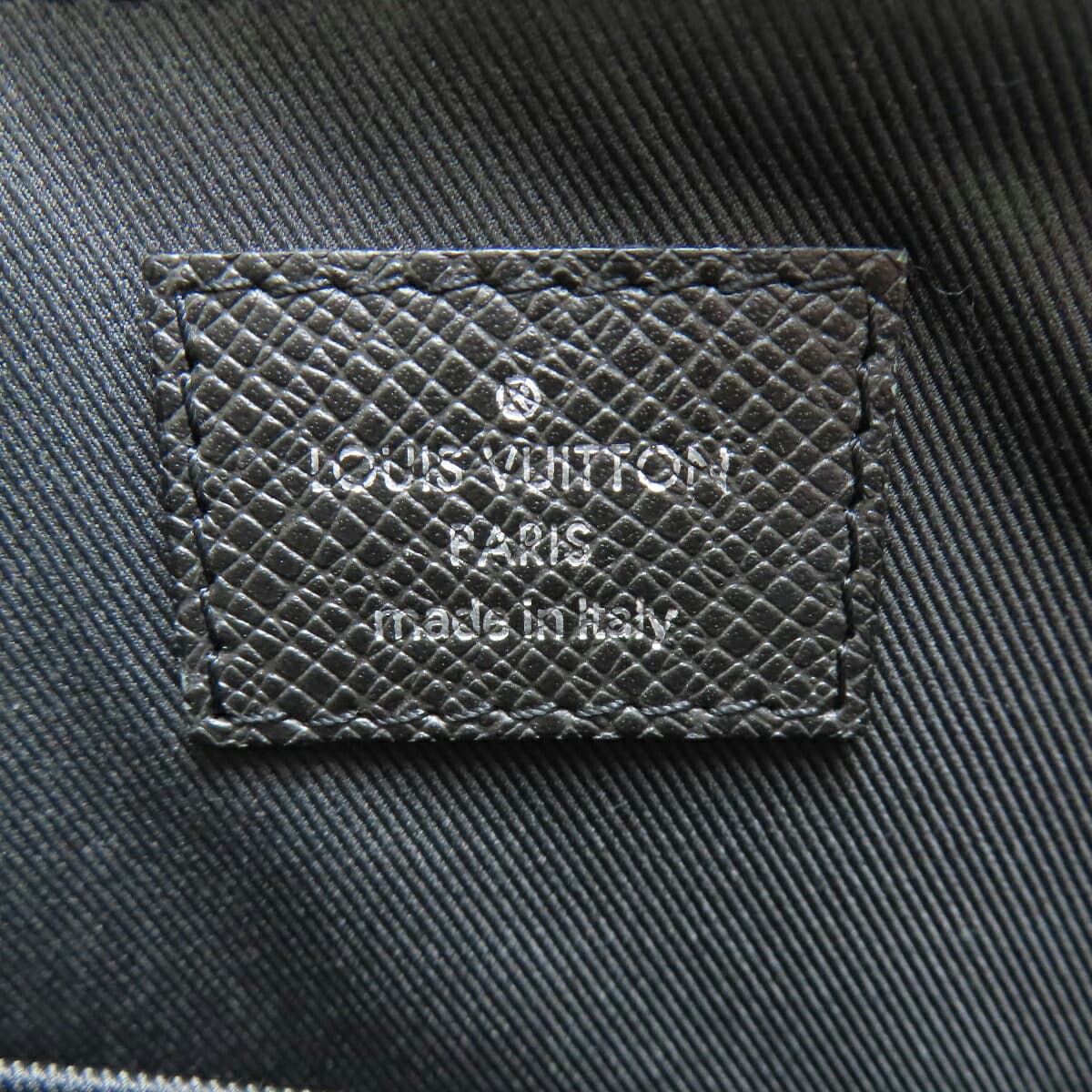 Louis Vuitton M30238 Grigori Messenger PM Shoulder Bag Taiga Leather Ladies [Used] [LOUIS VUITTON] M30238 6