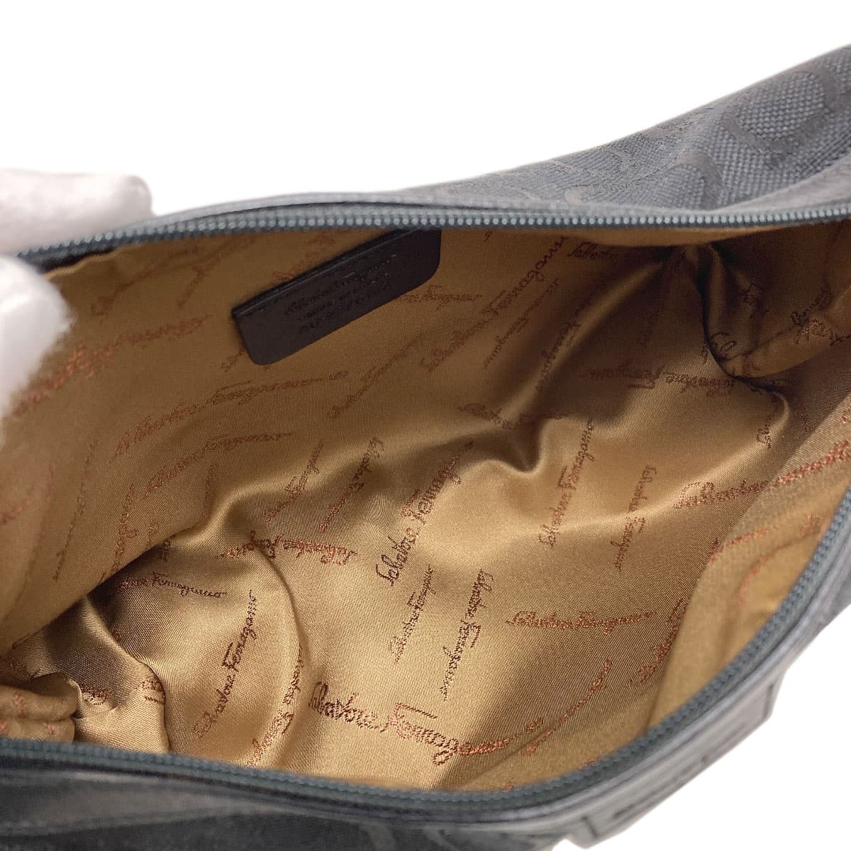 Salvatore Ferragamo Gancini Pattern Handbag Canvas Ladies [Used] [Salvatore Ferragamo] 5