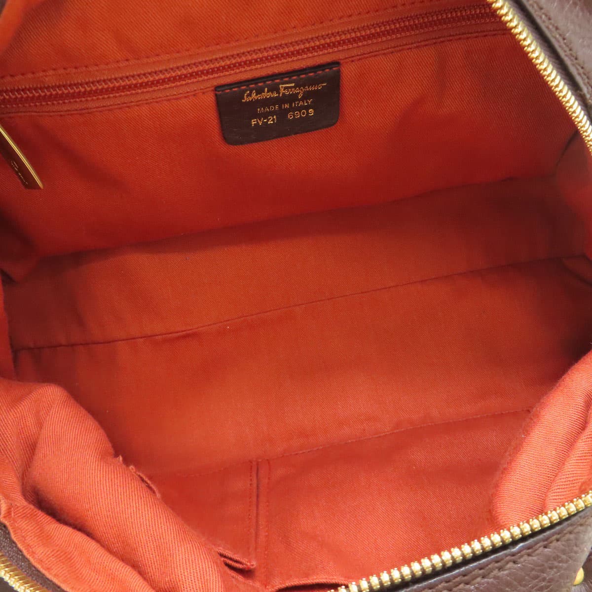 Salvatore Ferragamo Gancini Hardware Handbag, Leather, Women's [Pre-owned] [Salvatore Ferragamo] 5