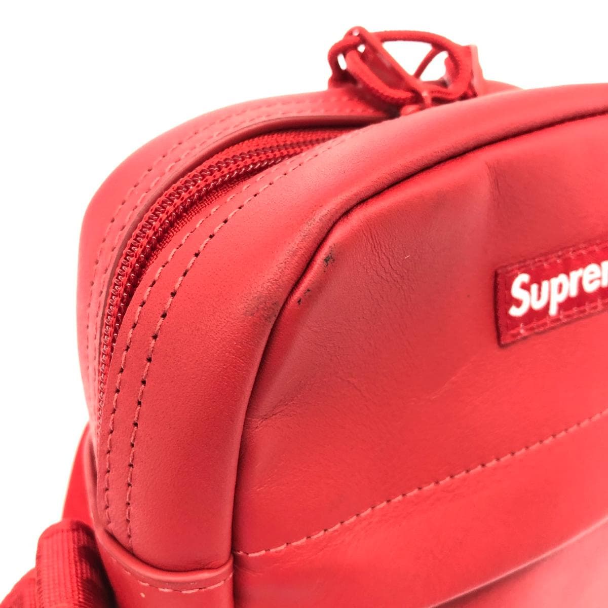 SUPREME shoulder bag in good condition, red leather, 23AW, unisex, crossbody bag 7