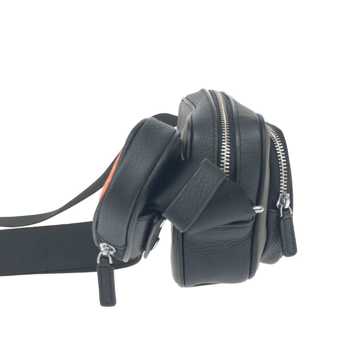 MICHAEL KORS Hudson Shoulder Bag in good condition, Black/Khaki, MK Monogram Camera Bag, Unisex, Crossbody bag 2