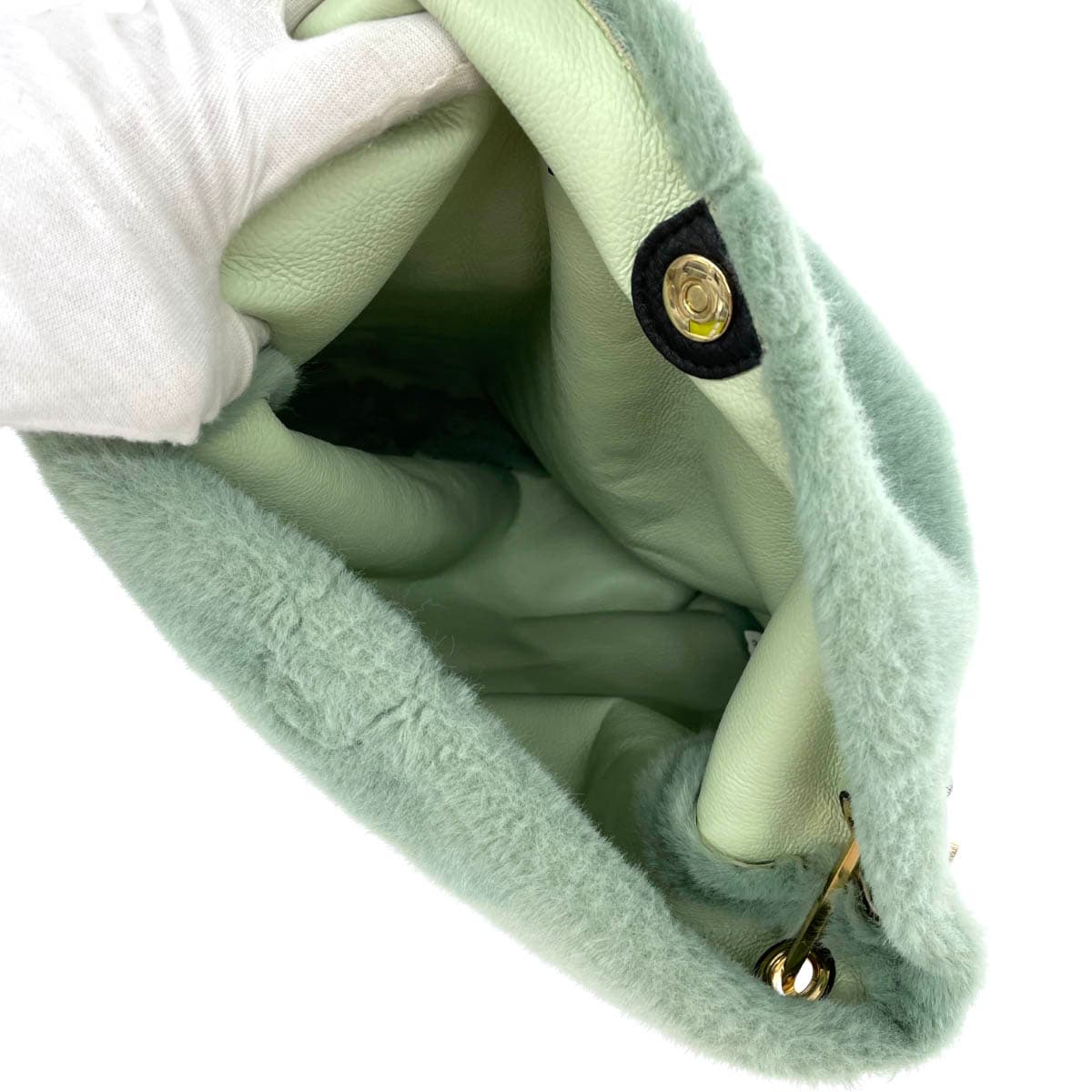 VIOLAd'ORO Viola d'Oro One Shoulder Bag Good Condition Light Green Mouton Women's Shoulder Bag 4