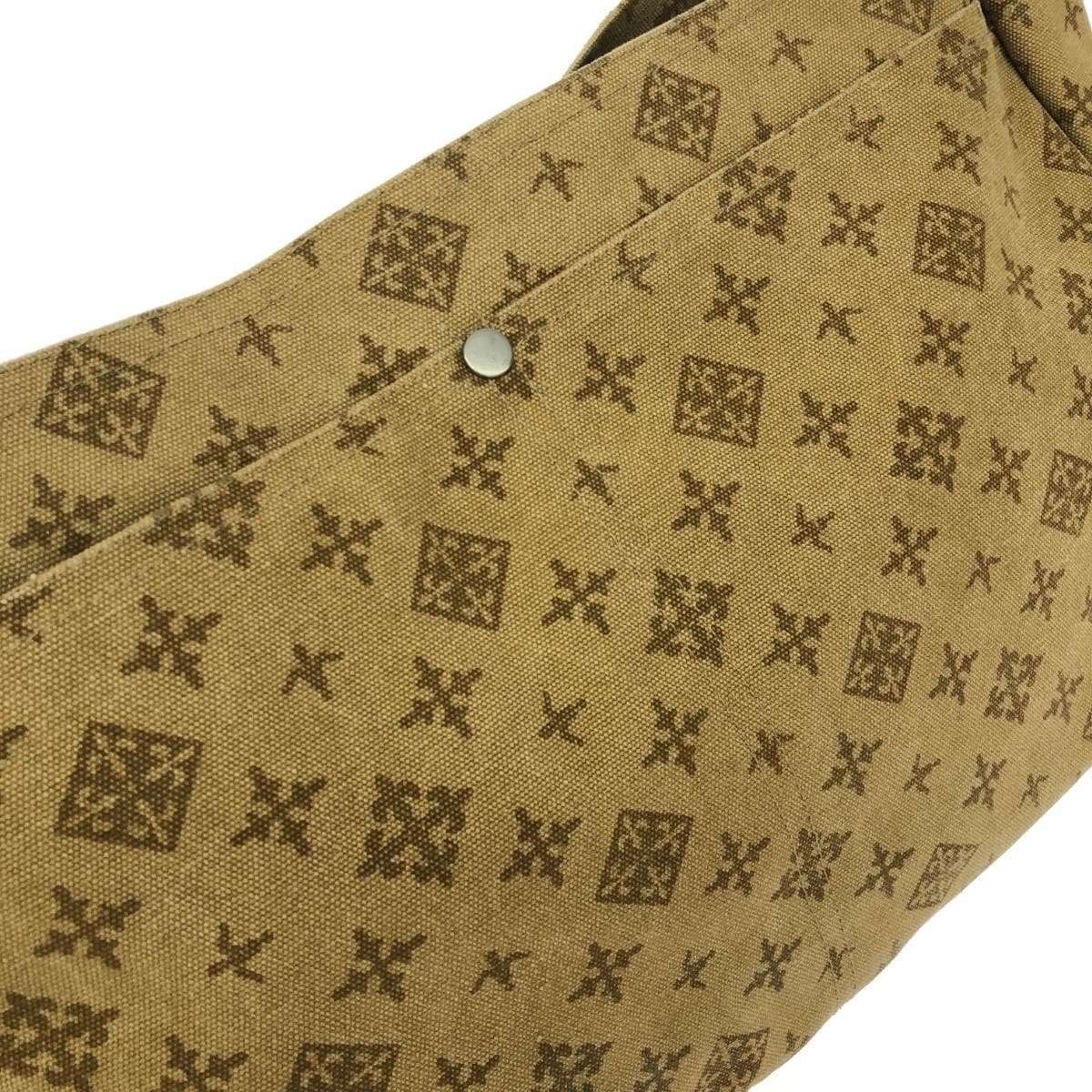 Daily russet Daily Rassit One-Shoulder Bag Good Condition Light Brown Canvas Women's Bag 8