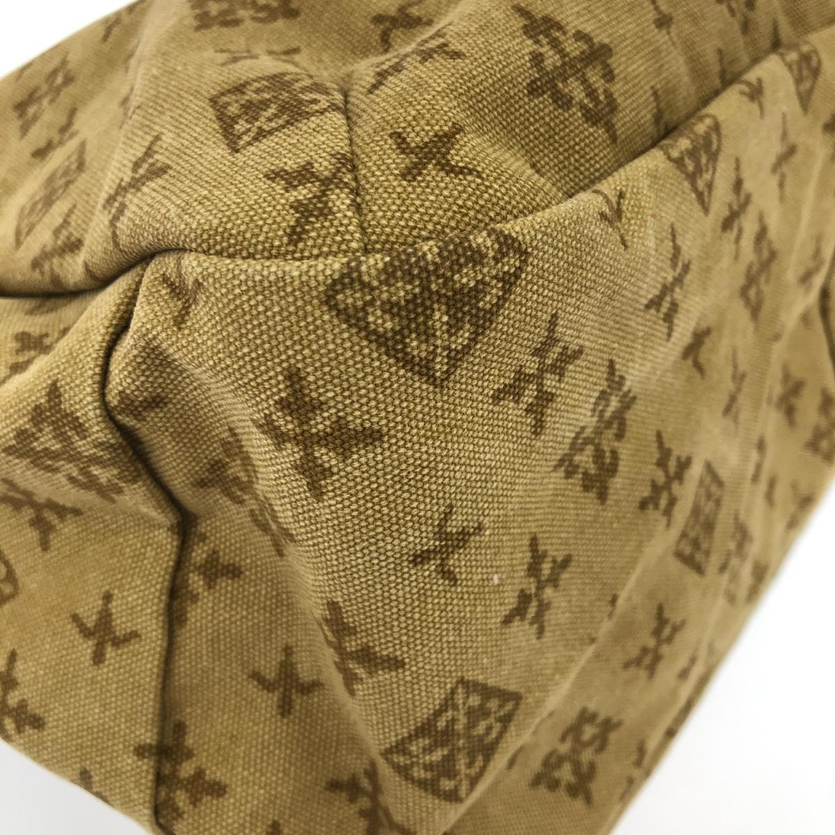 Daily russet Daily Rassit One-Shoulder Bag Good Condition Light Brown Canvas Women's Bag 9