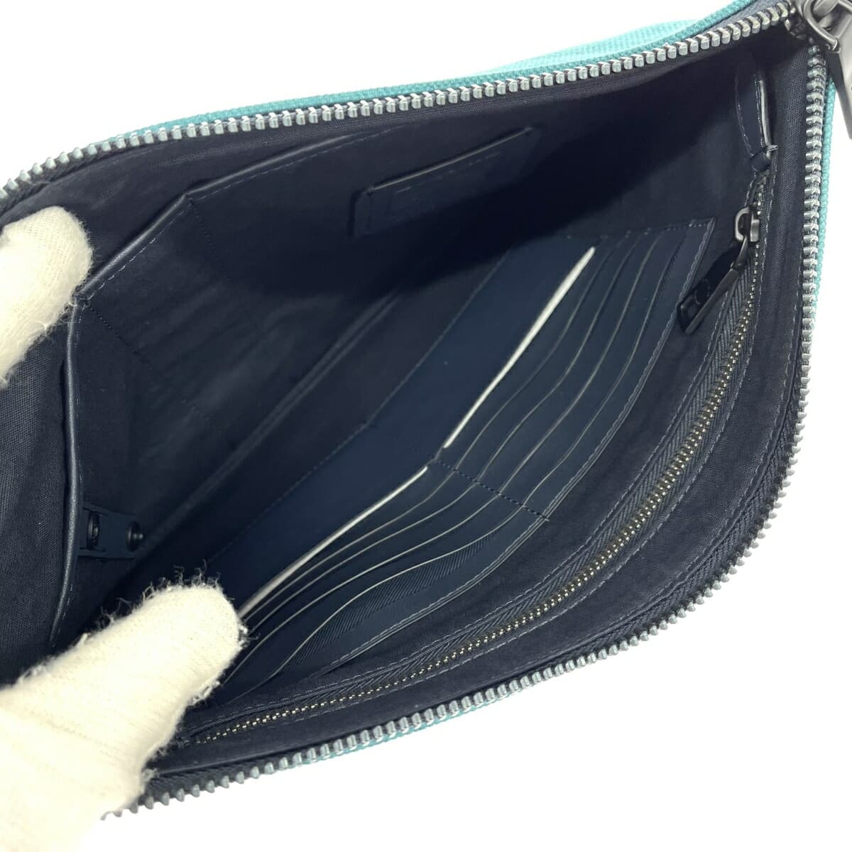 COACH clutch bag in good condition C7948G green canvas logo ladies second bag bag purse emerald 6