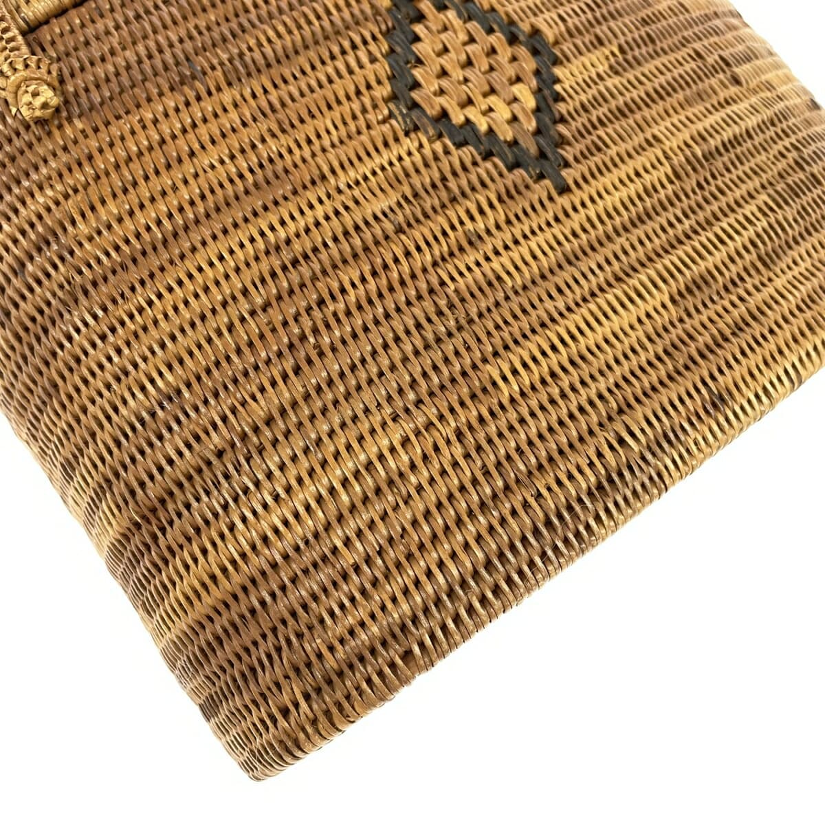 No brand Ata/handbag in good condition, brown, for ladies 7