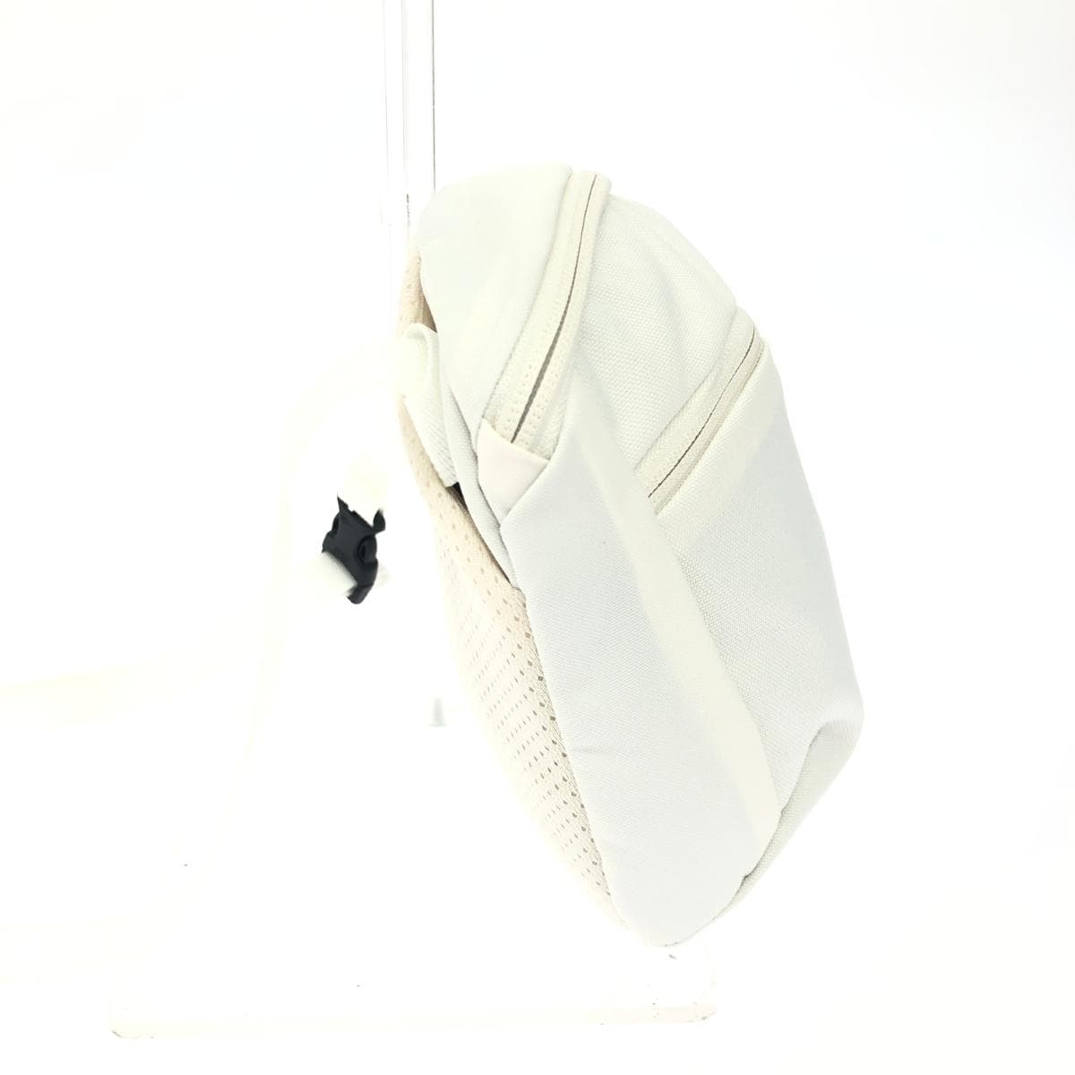 ARCTERYX Arc'teryx Shoulder Bag/Body Bag Mantis 2/Nylon X000008973 White Unisex 2
