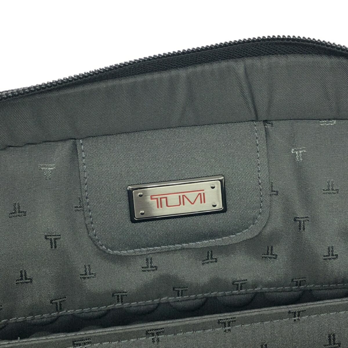 TUMI 2WAY business bag in excellent condition, Alpha/Slim Large Screen/Nylon Canvas 26111D4, Black, Men's 6