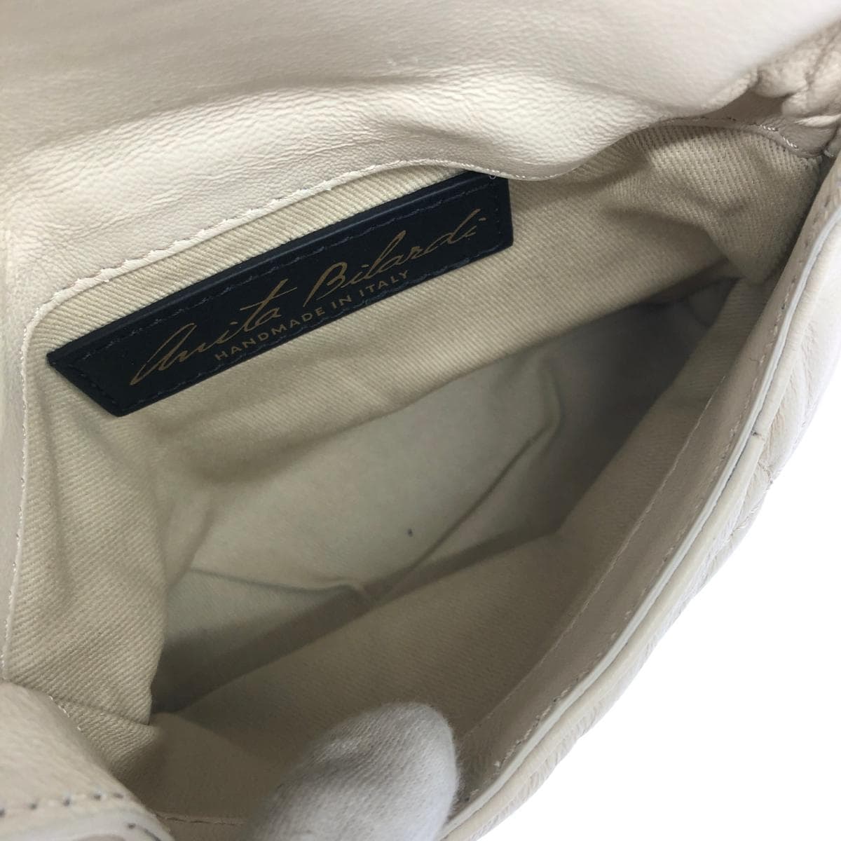 Anita Bilardi shoulder bag in good condition, quilted leather, white, for women 5