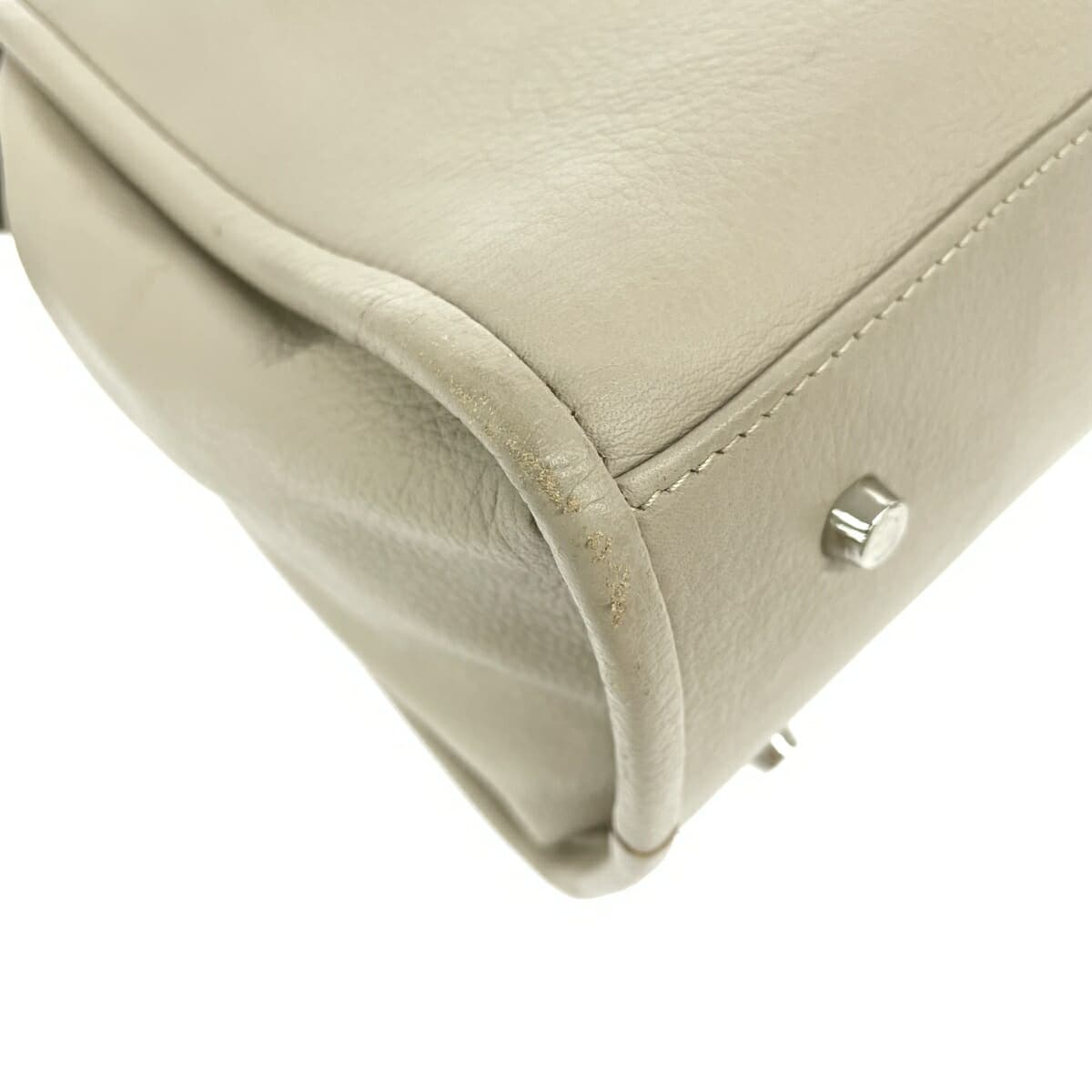 Hoaw. HaaU Boston bag Leather Greige Women's 8