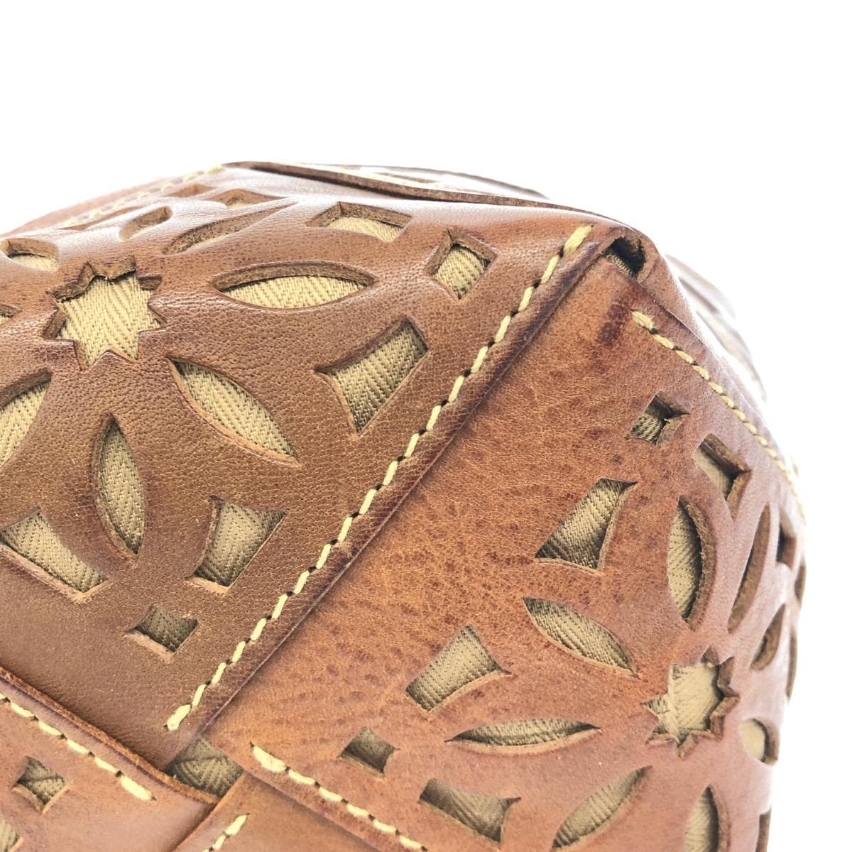 Genten Mini Handbag / Sustainable Cutwork Good Condition Leather Brown Women's 9