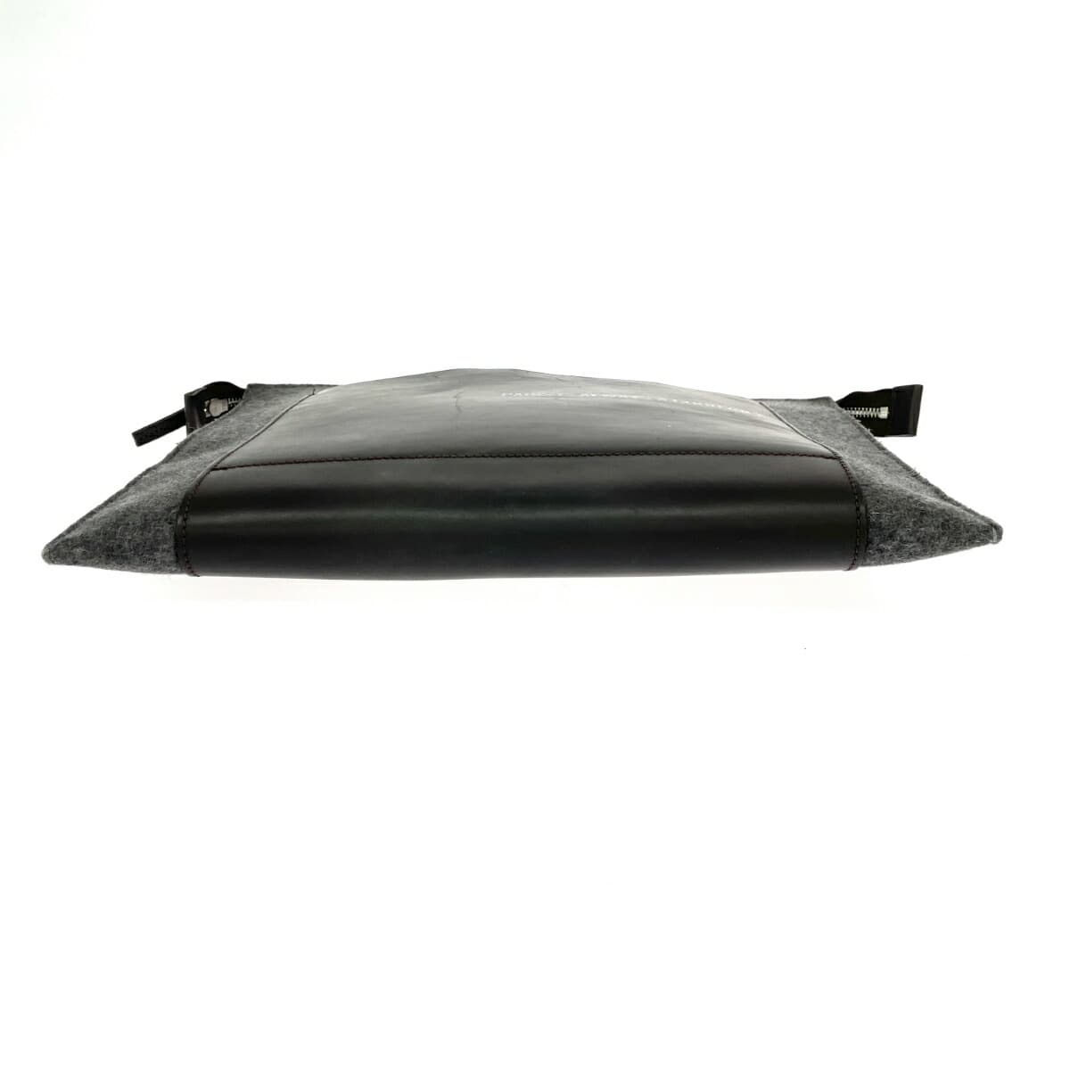 ATELIERS AUGUSTE Atelier Auguste Clutch Bag Leather × Felt Gray/Brown Unisex 4