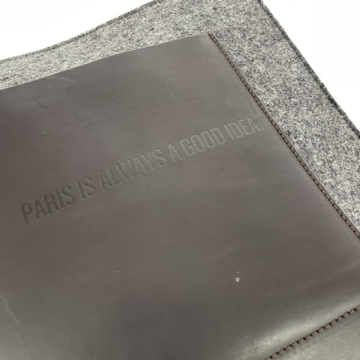 ATELIERS AUGUSTE Atelier Auguste Clutch Bag Leather × Felt Gray/Brown Unisex 5